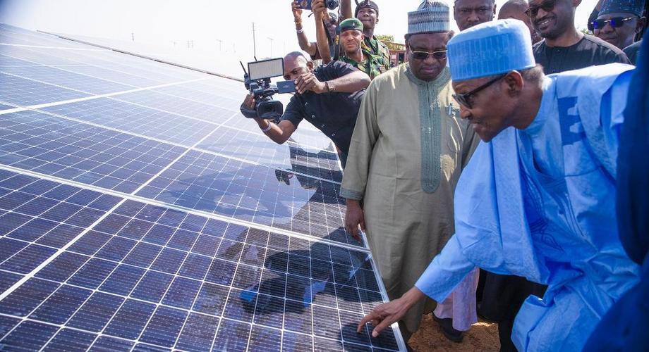 President Muhammadu Buhari inaugurates 10MW solar power plant in Kano