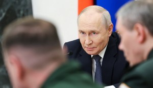 Vladimir Putin na sastanku sa rukovodstvom Ministarstva odbrane u Moskvi 5. avgusta