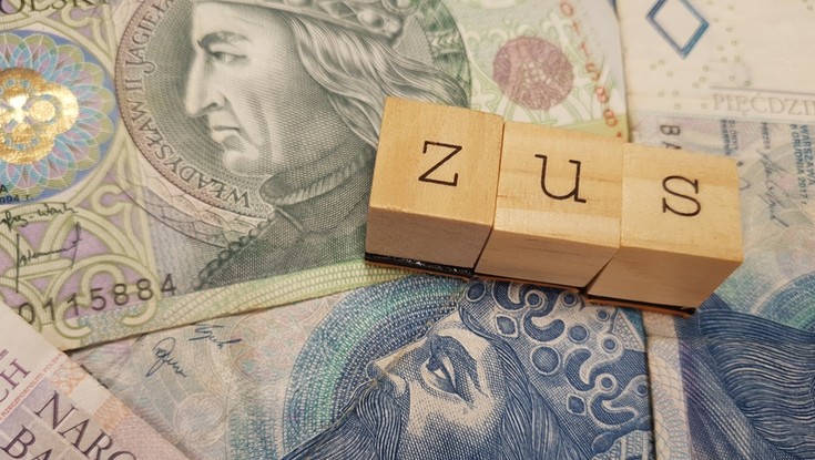 300 zł dla każdego ucznia. Co trzeba zrobić, aby otrzymać pieniądze?