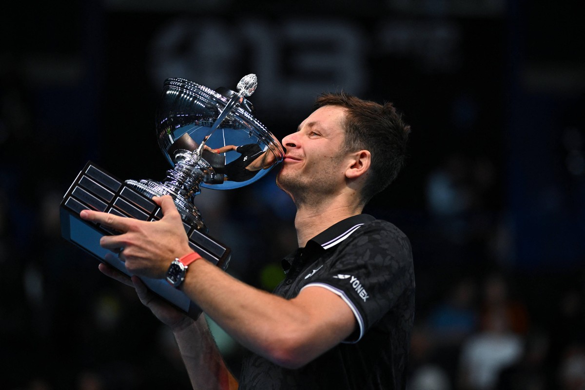 Hubert Hurkacz (POL) during the final match match at the Open 13 Provence in Marseille, France, on February, 26, 2022. Photo by Corinne Dubreuil/ABACAPRESS.COM TENIS FOT. ABACA/NEWSPIX.PL POLAND ONLY !!! --- Newspix.pl *** Local Caption *** www.newspix.pl mail us: info@newspix.pl call us: 0048 022 23 22 222 --- Polish Picture Agency by Ringier Axel Springer Poland