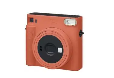 Do wygrania między innymi aparaty Instax