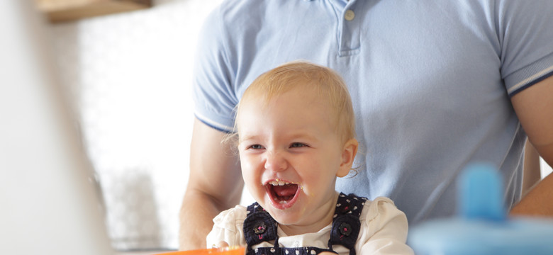 Żywienie niemowląt — kiedy i w jaki sposób rozszerzać dietę dziecka?
