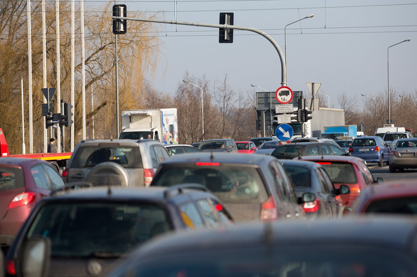 Kosmiczna kolejka zlikwiduje korki?