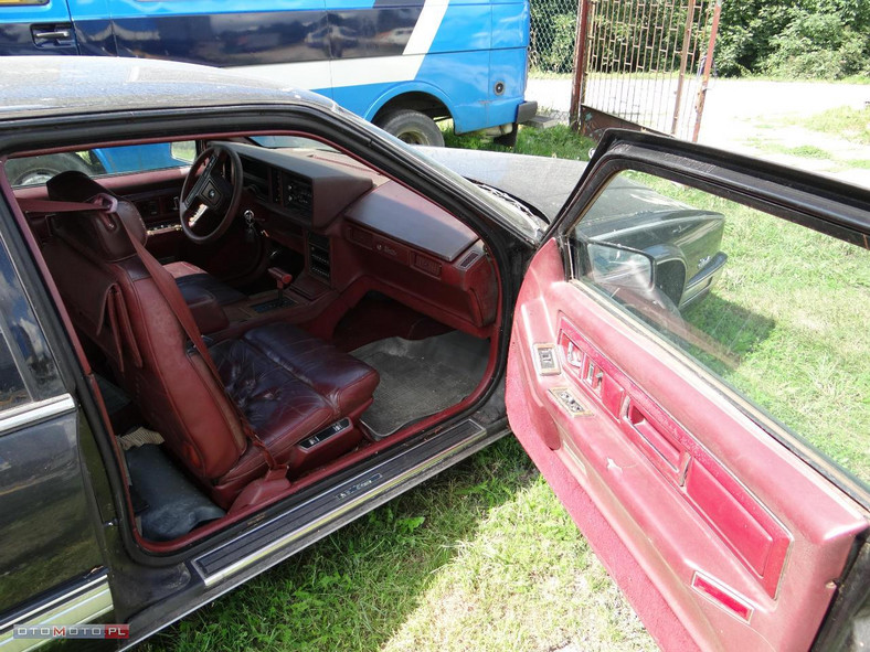 Cadillac Eldorado Violetty Villas