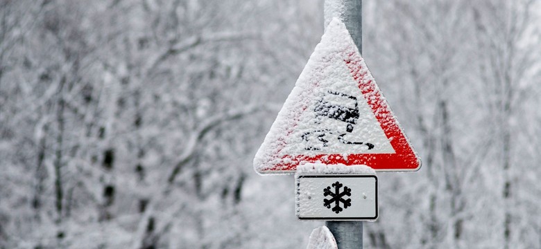 Nowe ostrzeżenia IMGW. Silny wiatr, dwucyfrowe mrozy i załamanie pogody. Mapy nie kłamią