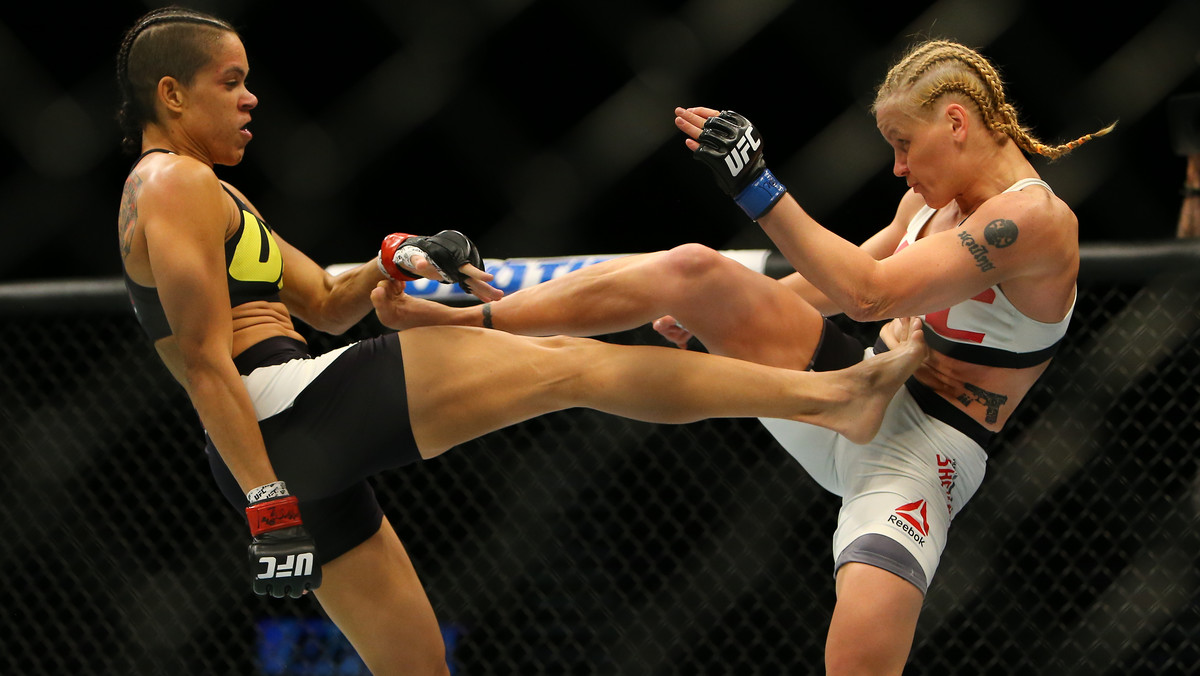 Valentina Shevchenko kilka dni temu pokonała Holly Holm. Teraz wyzwała do pojedynku Amandę Nunes, a przy okazji zdradziła, że chciałaby powalczyć z Rondą Rousey.