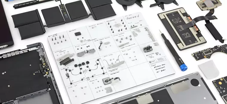 Serwis iFixit rozłożył MacBooka Pro 2021 na części pierwsze. Naprawy nieco prostsze