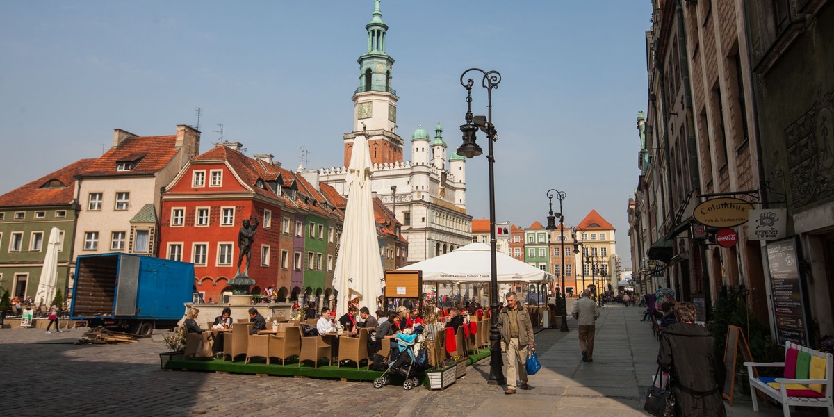 Już w tym sezonie ogródki na Starym Rynku będą czynne krócej