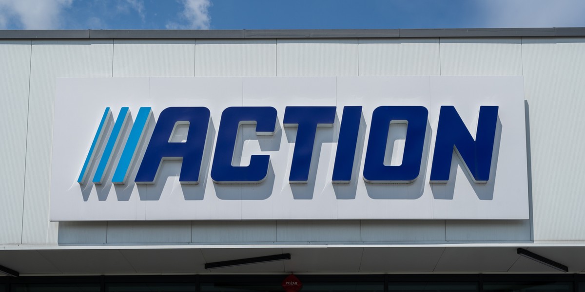 Te spodnie z Action to hit na jesień. Teraz są w megapromocji Moda