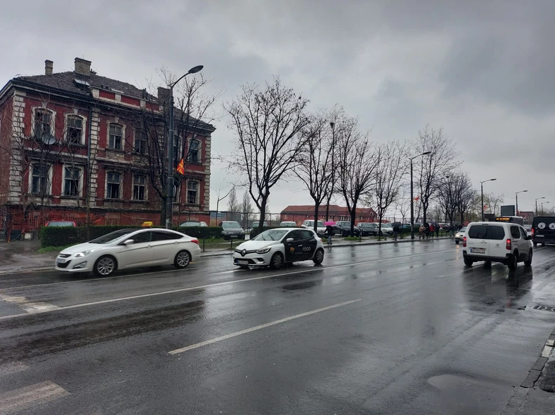 Bulevar despota Stefana, mesto gde je gradski autobus na liniji 16 naglo ukočio