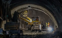 Droga ekspresowa S1 w Beskidach będzie gotowa w tym roku. Nowe tunele robią wrażenie