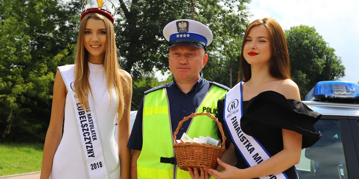 Miss w pomagały policjantom