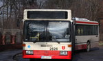 Pijak omal nie wypadł z autobusu