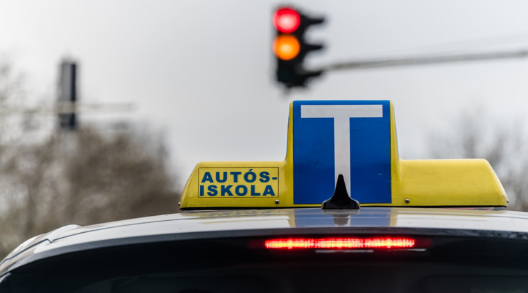 Idén már közel 350 ezer forint egy autóvezetői tanfolyam átlagdíja / Fotó:  MTVA Faludi Imre