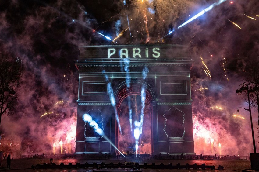 Doček Nove godine u Parizu