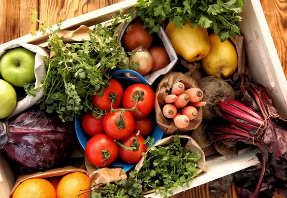 5 warzyw i owoców, które zawsze powinnaś kupować ORGANICZNE. Na nich nie oszczędzaj!