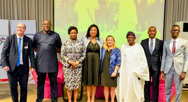 L-R: The British Deputy High Commissioner to Nigeria, Ben Llewellyn-Jones OBE; the Deputy Governor, Operations, Central Bank of Nigeria, Mr. Folashodun Shonubi; Chairperson/CEO Nigerians in Diaspora Commission, Honourable Abike Dabiri-Erewa, representing the President of the Federal Republic of Nigeria, President Muhammadu Buhari; President of the Nigeria-Britain Association, Abimbola Okoya; Country Director, British Council and Vice President of the Nigeria-Britain Association, Lucy Pearson; Vice Patron of the Nigeria-Britain Association, Chief Olabintan Famutimi; and Head of International Settlement, Guaranty Trust Bank, Lanre Kola-Banjo and Head of Corporate Finance and Strategy, Nobleserve Capital, Mr. Gafar Odubote, at the recently-concluded N-BA Annual Lecture Series, which held on Friday, 26th November 2021.