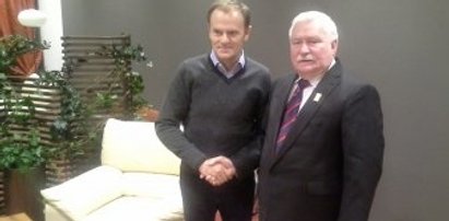 Tusk już w Brukseli. Niespodziewanie spotkał...