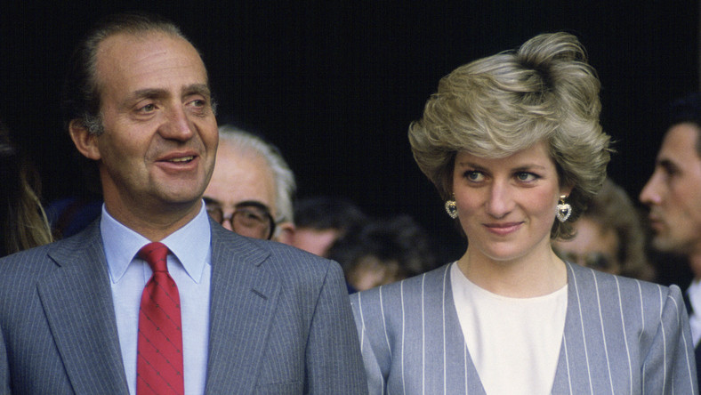 Były król Hiszpanii Juan Carlos: skandale ze swoim udziałem zamiatał pod dywan. Teraz ucieka