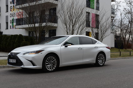 Lexus ES 300h coraz bardziej europejski