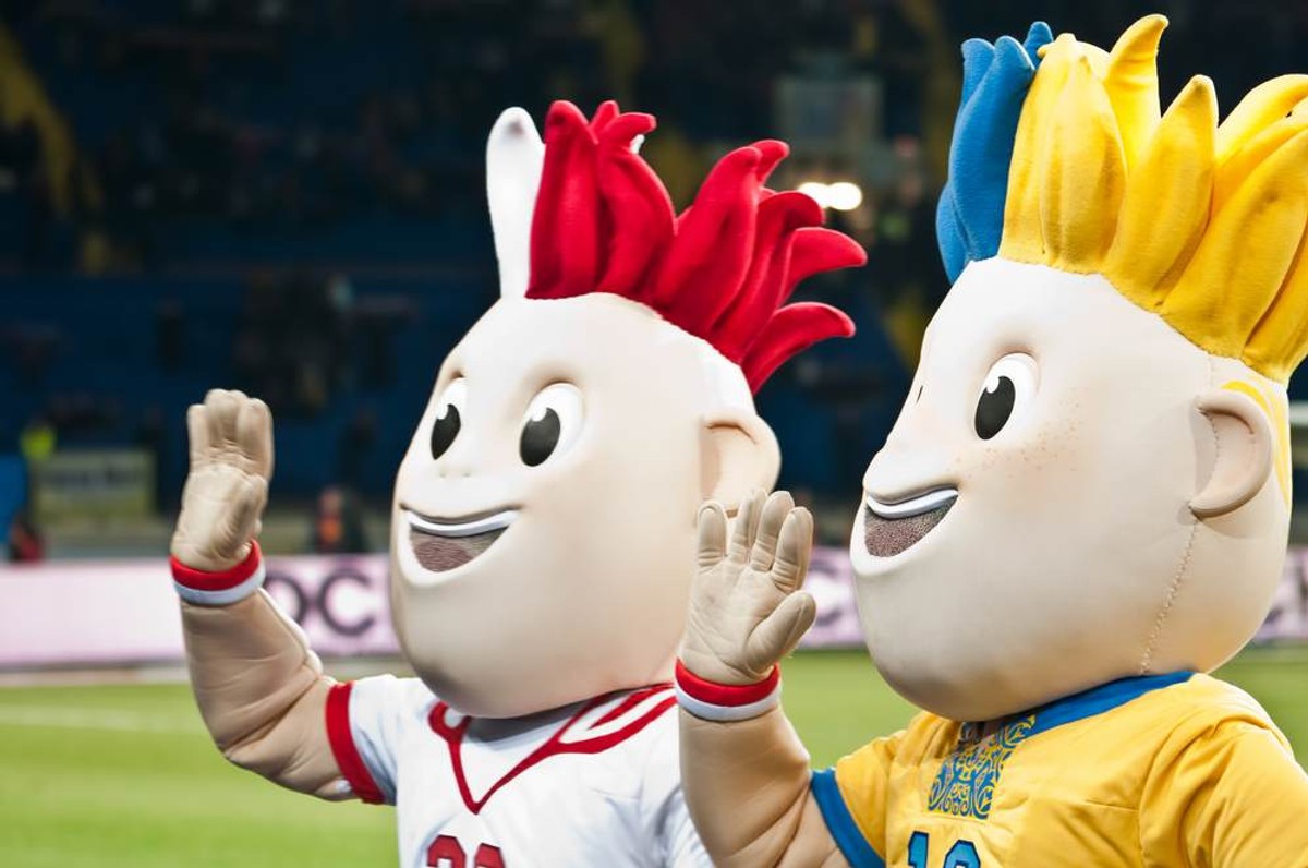 Slavek i Slavko - oficjalne maskotki Mistrzostw Europy w Piłce Nożnej EURO 2012.
