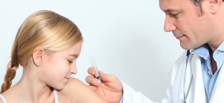 Darmowe szczepienia przeciwko HPV dla nastolatek. Nie przegap!