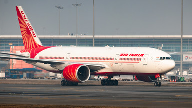 Samolot Air India lądował awaryjnie przez nietoperza