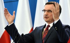 Ziobro wściekły na poprzedni rząd: Zleciłem analizę umorzenia sprawy 'Froga'