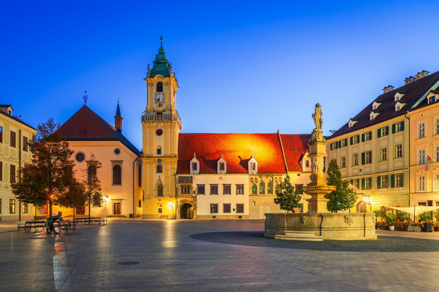 Stare Miasto w Bratysławie to ulubione miejsce spacerów turystów z całego świata