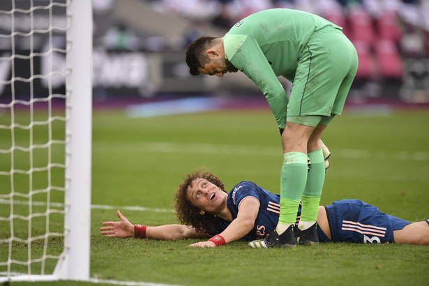 Łukasz Fabiański i David Luiz