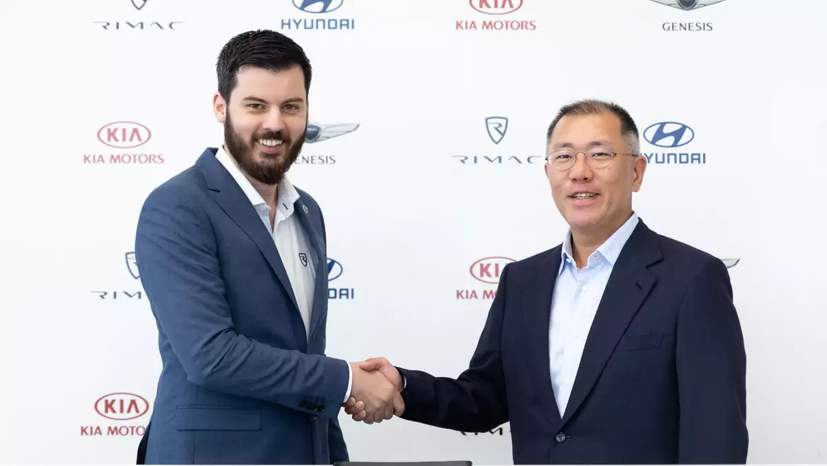Wiceprezes Hyundai Motor Group Euisun Chung i Mate Rimac z firmyRimac Partnership 1
