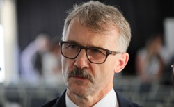 Mazur bije w Juszczyszyna: Chce zostać męczennikiem