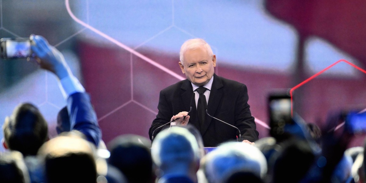 Pękł worek z obietnicami PiS. Jarosław Kaczyński ujawnił plany podczas warszawskiej konwencji tej partii.