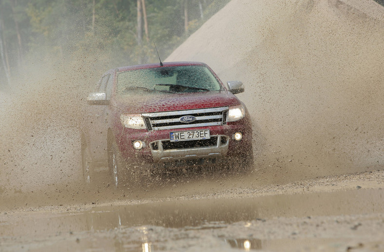 Ford Ranger 2.2 TDCI: ciężarowy nie tylko z nazwy