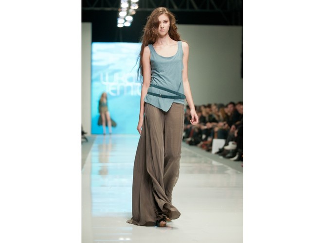 ŁUKASZ JEMIOŁ - pokaz kolekcji wiosna/lato 2012 na Fashion Week Poland Łódź.