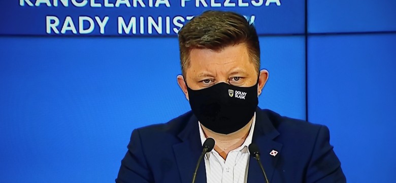 Zmiany w szczepieniach, Dworczyk podał szczegóły. AstraZeneca dostępna dla chętnych?