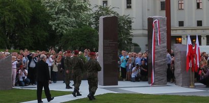 Odsłonięto pomnik ofiar katastrofy smoleńskiej