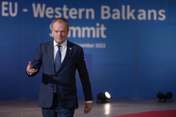 Premier Donald Tusk ogłosi jutro po negocjacjach w UE dlaczego i na jakich zasadach środki z KPO zostaną uruchomione i prawdopodobnie te wypłaty będą uwarunkowane działaniami legislacyjnymi.