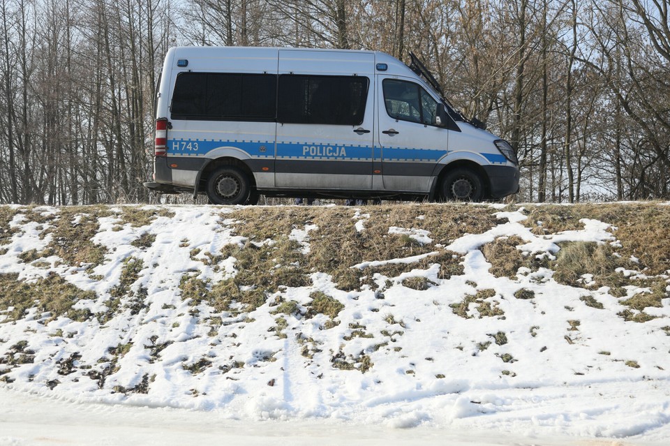 Poszukiwania ciala Jana Litynskiego w Narwii.