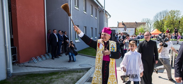 Bohater filmu Sekielskich: To nie jest dla biskupa Janiaka kara