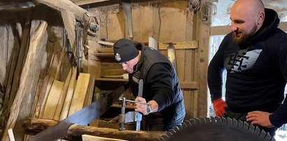 Strongmani odwiedzili pana Romualda, który jeździ na byku. To nie był przypadek