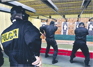 Policjant bez szkolenia, obywatel bez ochrony