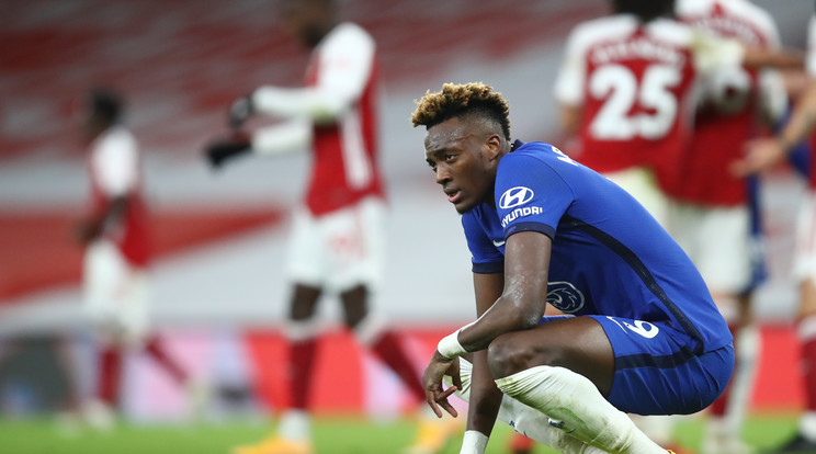 Tammy Abraham reakciója az Arsenal sikerére. A londoni derbit az Arsenal nyerte 3-1-re./ Fotó: EPA/Julian Finney