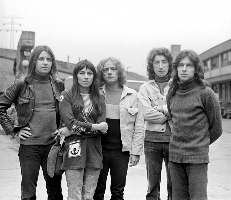 Zespół Breakout w Zabrzu, początek lat 70. od lewej) Tadeusz Nalepa, Mira Kubasińska, Józef Hajdasz, Tadeusz Trzciński, Jerzy Goleniewski