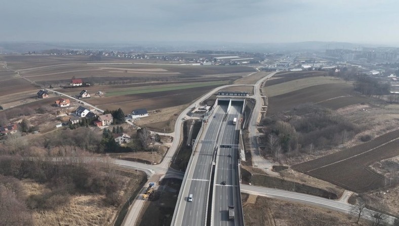 tunel na północnej obwodnicy Krakowa