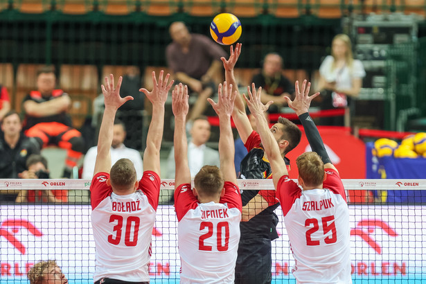 Bartłomiej Bołądź, Mateusz Bieniek, Artur Szalpuk i Denis Kaliberda