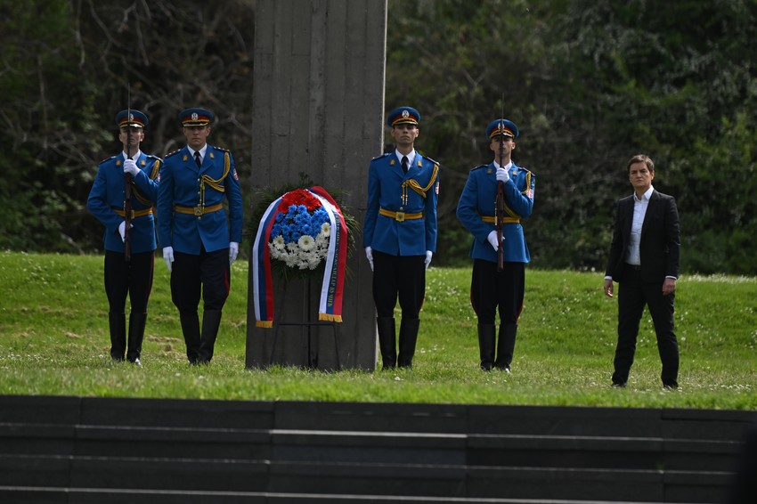 Jajinci palaganje venca