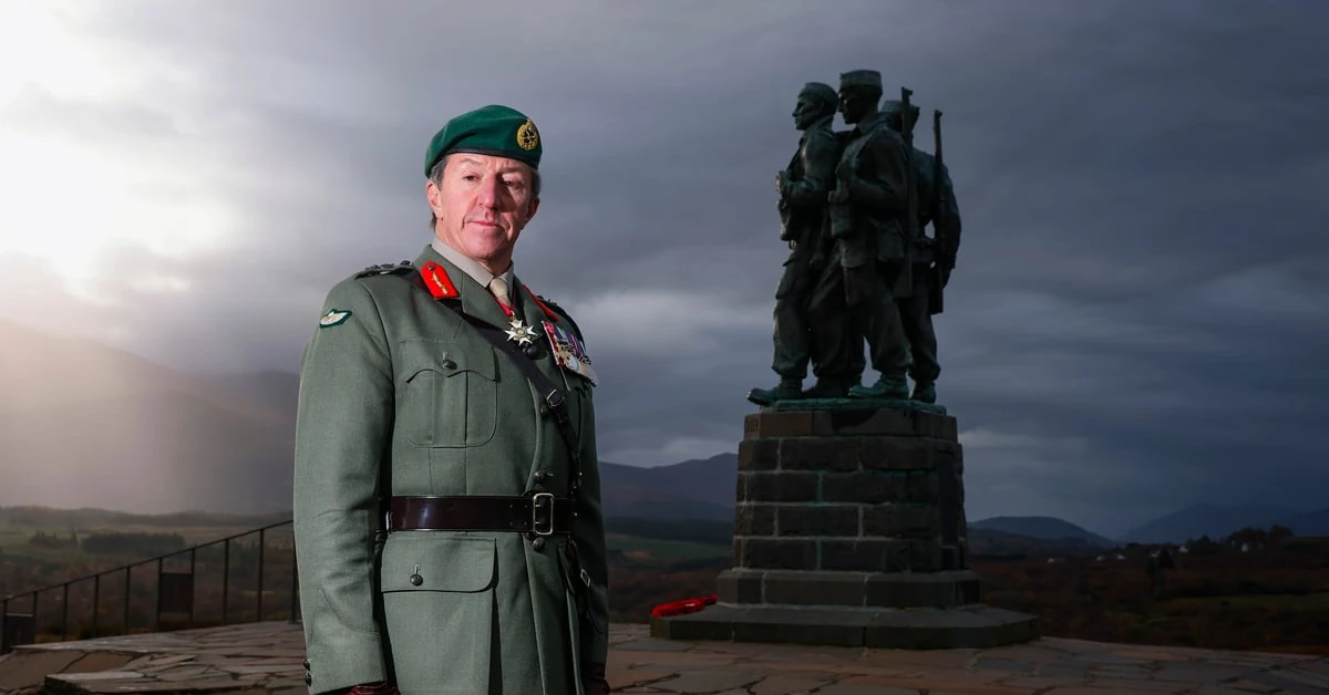 Brytyjski generał bije na alarm. "Rosja gotowa wysłać okręty podwodne"