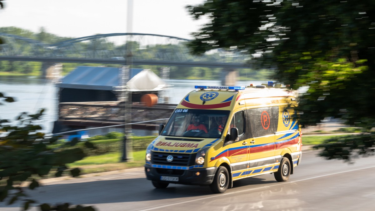 Łódzkie: Śmiertelny wypadek. Dwulatek wpadł do wykopu z wodą