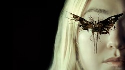 Niezwykły horror trafił na czołową platformę VOD. Debiutuje nim córka legendy kina grozy